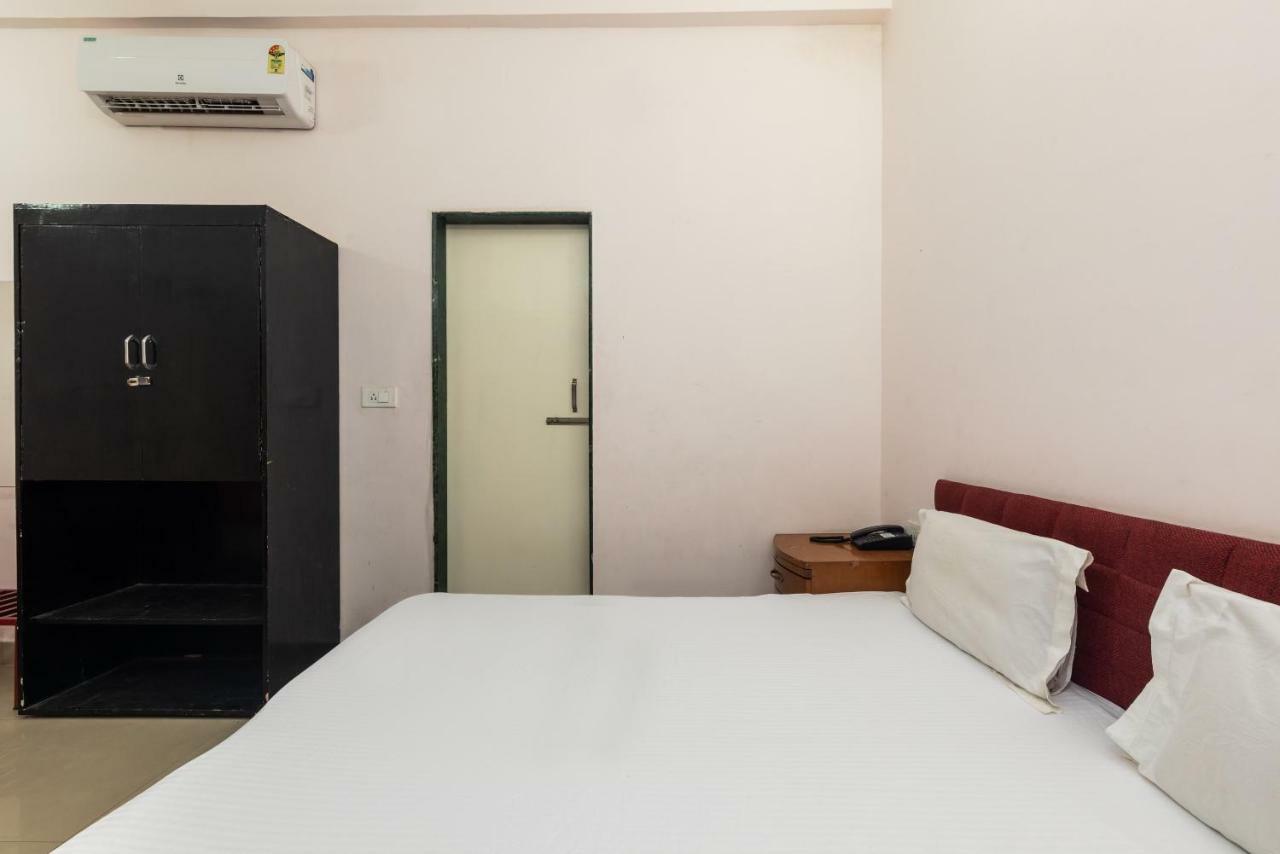 Spot On 48618 Vasundhara Gardens 호텔 보팔 외부 사진