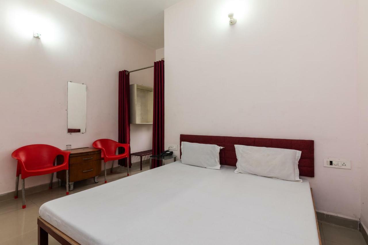 Spot On 48618 Vasundhara Gardens 호텔 보팔 외부 사진