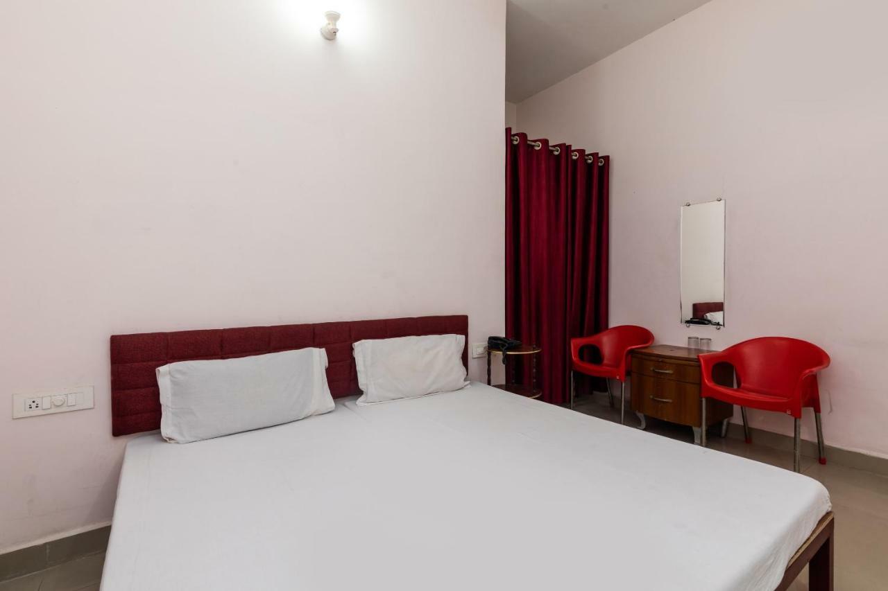 Spot On 48618 Vasundhara Gardens 호텔 보팔 외부 사진